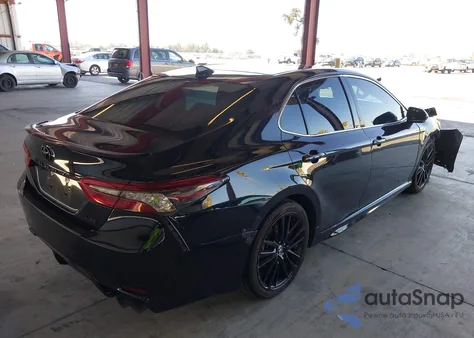 2022 Toyota Camry Xse z USA, uszkodzony, nr VIN 4T1K61AK3NU022292